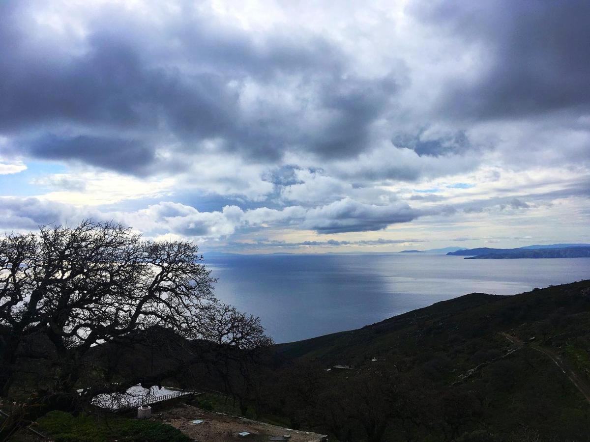 Gaia Vacation Home Agia Mavra 外观 照片